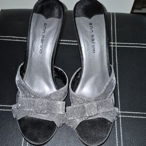 Ann Marino Silver Metallic Bow Slip-On Heels